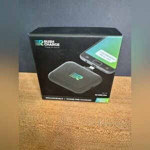 NIB Rush Charge 2400 mAh Android Emergency On The Go Power Bank Battery Charger